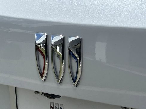 New 2026 Buick Envision Avenir AWD/4WD image 9