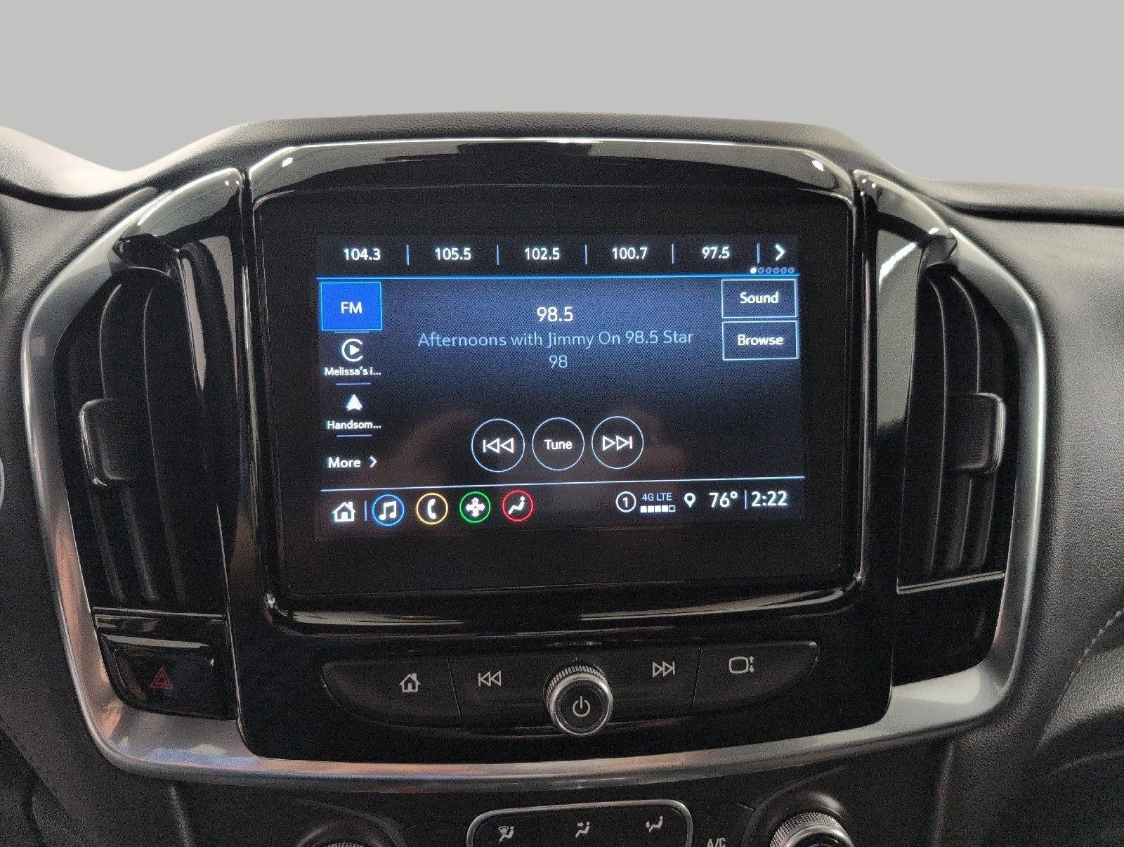 Used 2023 Chevrolet Traverse LT w/ Midnight/Sport Edition AWD/4WD image 7