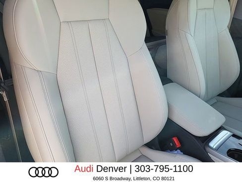 New 2025 Audi Q5 Prestige image 19