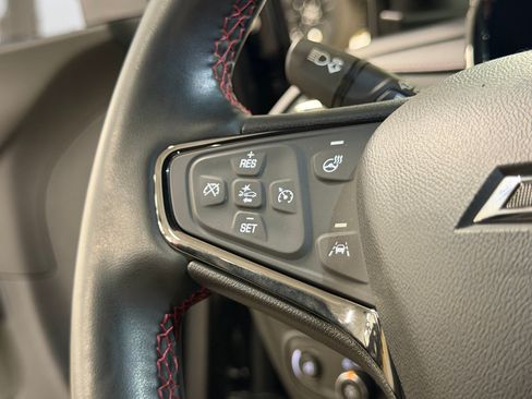 Used 2023 Chevrolet Equinox RS FWD image 14