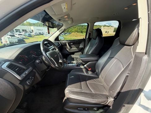 Used 2017 GMC Acadia Limited SLT AWD/4WD image 6