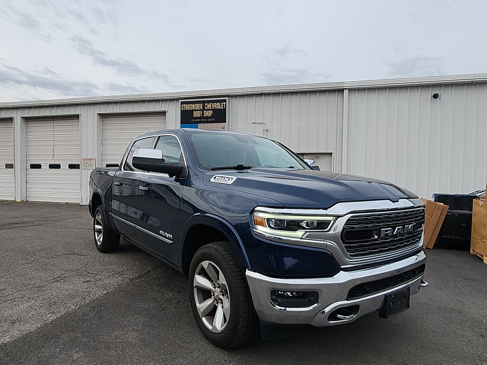 Used 2022 RAM 1500 Limited AWD/4WD image 7