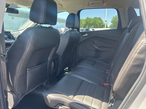 Used 2016 Ford Escape Titanium w/ Equipment Group 301A FWD image 4