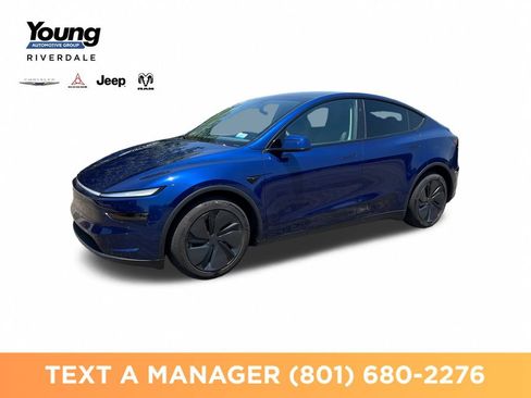 Used 2026 Tesla Model Y Long Range AWD/4WD image 1