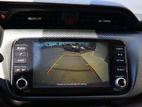 Used 2021 Nissan Kicks SV FWD image 46