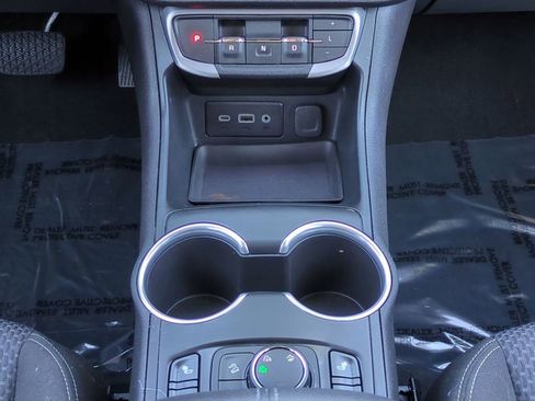 Used 2022 GMC Terrain SLE w/ Driver Convenience Package image 19