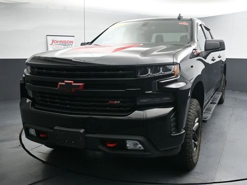 Used 2021 Chevrolet Silverado 1500 LT Trail Boss AWD/4WD image 4