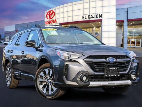Used 2023 Subaru Outback Limited image 1