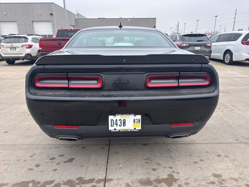 Used 2021 Dodge Challenger GT w/ Plus Package image 8