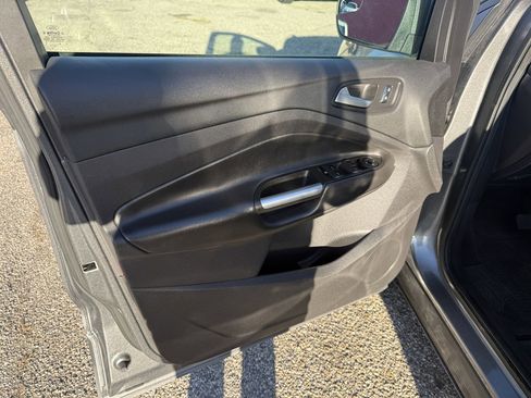 Used 2014 Ford Escape SE w/ Equipment Group 201A image 11