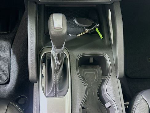 Used 2024 Nissan Frontier SL image 23