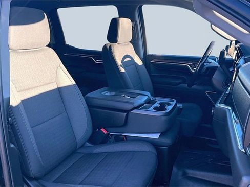 Used 2022 Chevrolet Silverado 1500 LT Trail Boss image 7