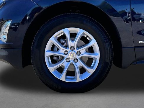 Used 2021 Chevrolet Equinox LT AWD/4WD image 8