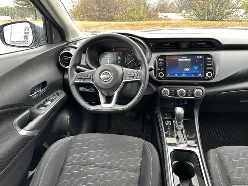Used 2024 Nissan Kicks SV image 22