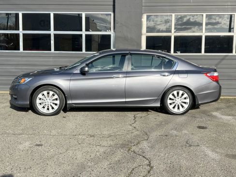 Used 2013 Honda Accord EX-L image 2