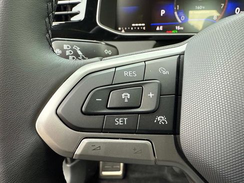 Used 2025 Volkswagen Jetta Sport image 28