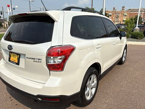 Used 2014 Subaru Forester 2.5i Touring AWD/4WD image 5