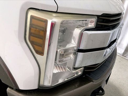 Used 2019 Ford F250 King Ranch AWD/4WD image 12