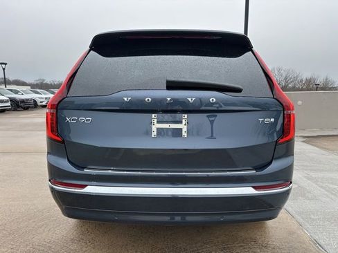 New 2026 Volvo XC90 T8 Plus w/ Protection Package Premier image 6
