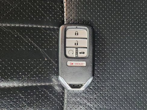 Used 2018 Honda Accord EX-L image 32