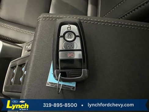 New 2025 Ford Bronco Badlands image 16