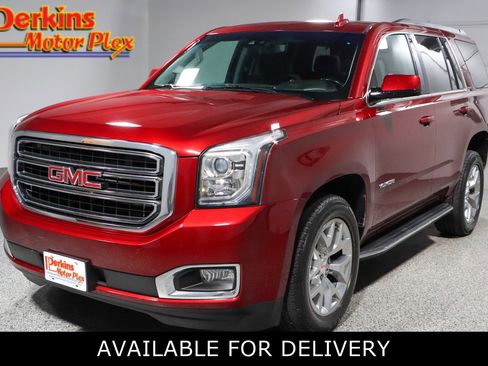 Used 2020 GMC Yukon SLE w/ Enhanced Driver Alert Package image 1