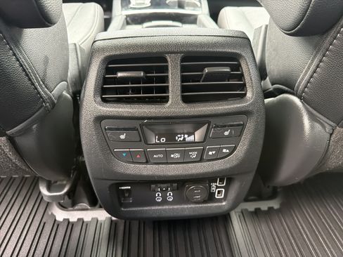 Certified 2022 Honda Pilot Elite image 4