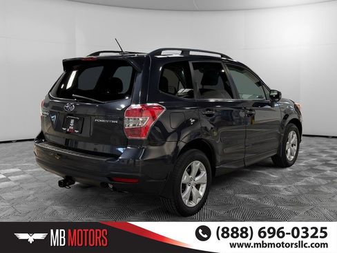 Used 2014 Subaru Forester 2.5i Touring AWD/4WD image 3