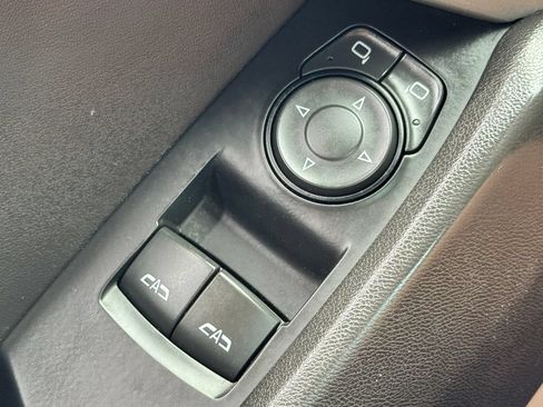 Used 2018 Chevrolet Camaro SS RWD image 29