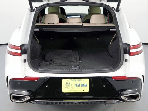 Used 2026 Genesis GV70 3.5T Sport Prestige image 7