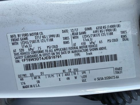 Used 2018 Ford F350 Lariat w/ Lariat Ultimate Package image 32