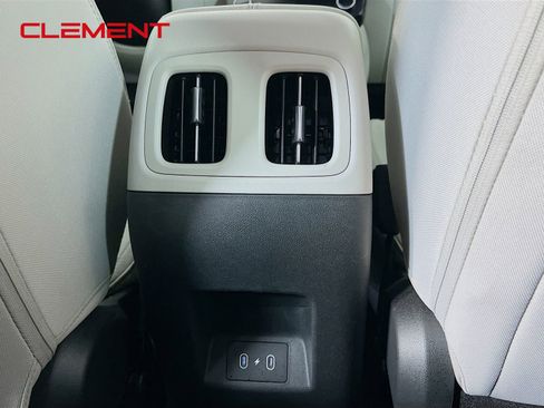 Used 2025 Hyundai Tucson SEL AWD/4WD image 32
