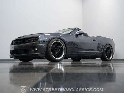 Used 2011 Chevrolet Camaro SS w/ RS Package RWD image 21