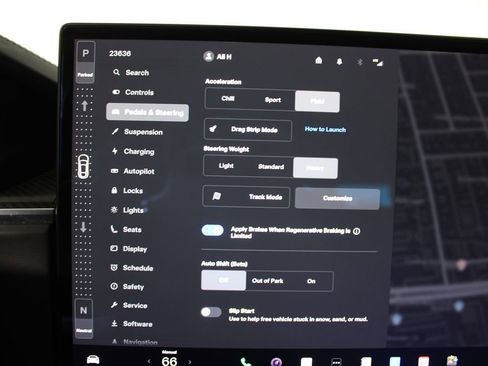 Used 2022 Tesla Model S Plaid image 24