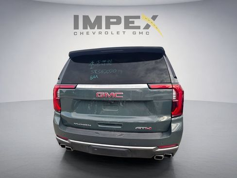 Used 2025 GMC Yukon AT4 w/ AT4 Premium Plus Package AWD/4WD image 4