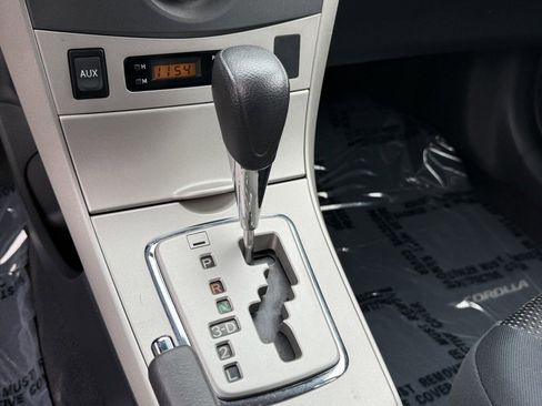 Used 2010 Toyota Corolla S image 23