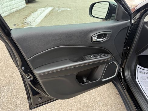 Used 2021 Jeep Compass Latitude w/ Convenience Group image 10