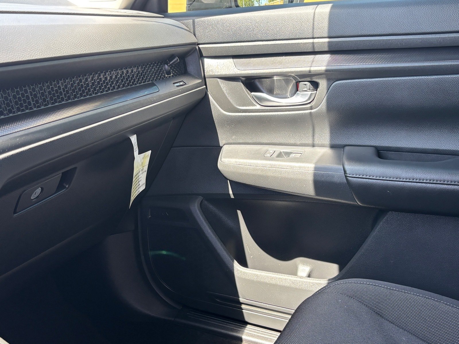 Used 2025 Honda CR-V EX image 19