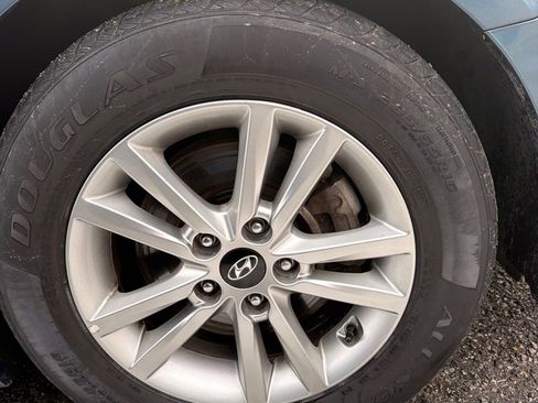 Used 2017 Hyundai Sonata SE image 19