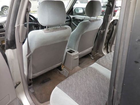 Used 2000 Subaru Forester L image 15