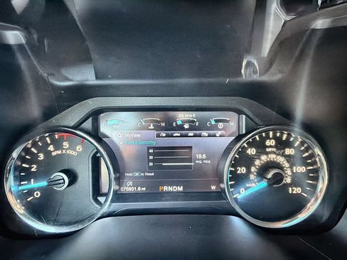 Used 2018 Ford F150 Lariat w/ Equipment Group 502A Luxury AWD/4WD image 10