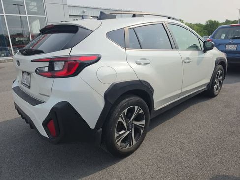 Used 2024 Subaru Crosstrek 2.0i Premium AWD/4WD image 5