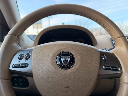 Used 2009 Jaguar XK Coupe image 28