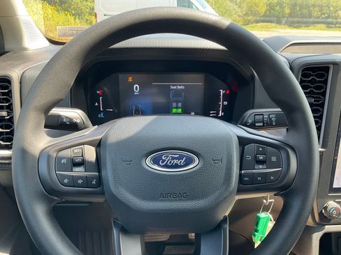 New 2025 Ford Ranger XL w/ Trailer Tow Package AWD/4WD image 6