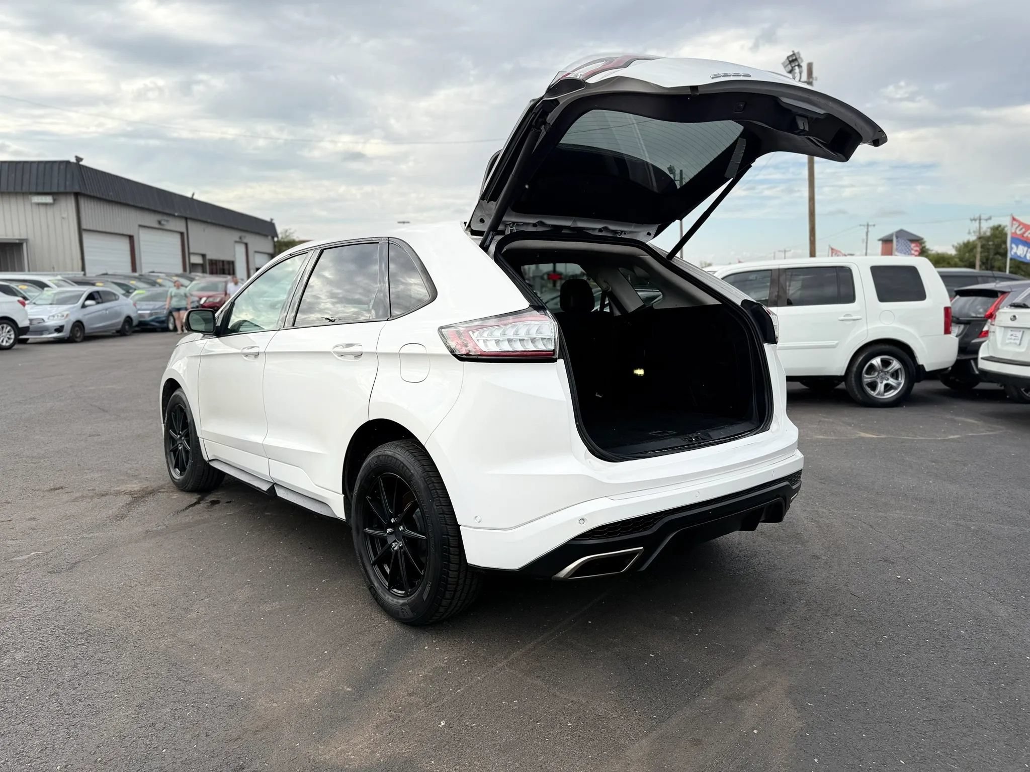 Used 2015 Ford Edge Sport w/ Equipment Group 401A AWD/4WD image 32