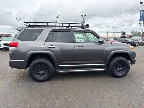 Used 2010 Toyota 4Runner SR5 AWD/4WD image 7