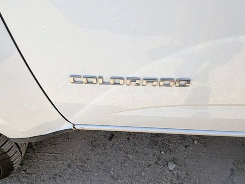 Used 2019 Chevrolet Colorado W/T w/ WT Convenience Package AWD/4WD image 11