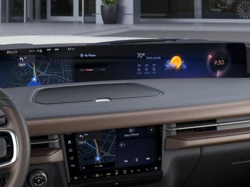 New 2026 Lincoln Navigator L Reserve AWD/4WD image 14