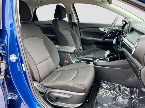 Certified 2024 Kia Forte LXS image 25