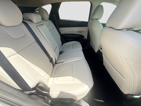 Used 2025 Hyundai Tucson SEL FWD image 27